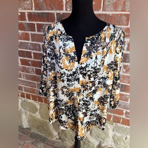 Size 2X, long sleeve blouse